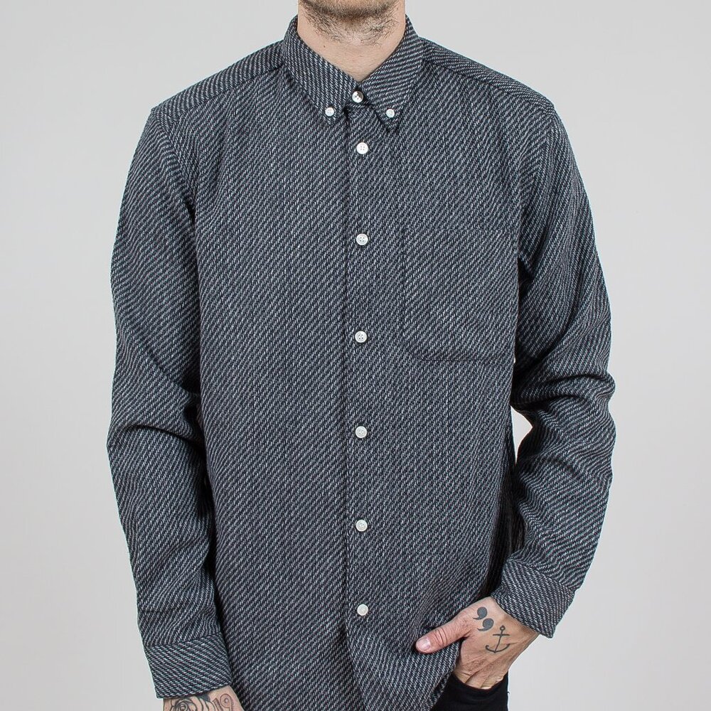 BNWT AW16 WHYRED MILLS BUTTON DOWN SHIRT 48